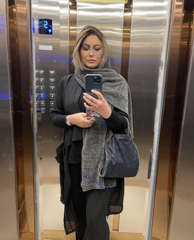 سلفی آسانسوری فریبا نادری +عکس سلفی آسانسوری فریبا نادری +عکس