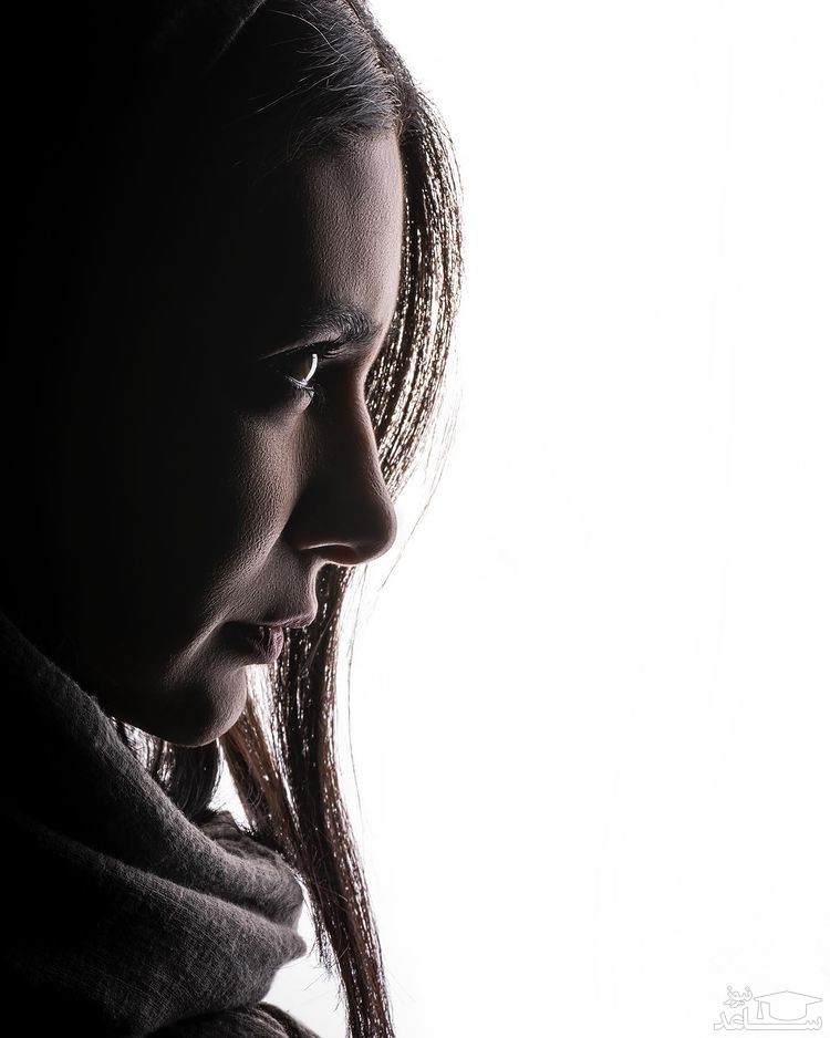 پرتره بسیار متفاوت لیندا کیانی با نگاهی خشمگین! پرتره بسیار متفاوت لیندا کیانی با نگاهی خشمگین!