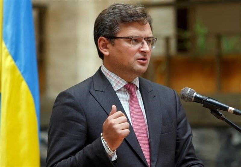 اولین واکنش اوکراین به حمله روسیه: در مقابل جنگ گسترده مسکو، از خودمان دفاع می کنیم و پیروز می شویم اولین واکنش اوکراین به حمله روسیه: در مقابل جنگ گسترده مسکو، از خودمان دفاع می کنیم و پیروز می شویم