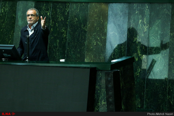 نطق پزشکیان برای مجلس انقلابی گران آمد نطق پزشکیان برای مجلس انقلابی گران آمد