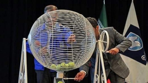 قرعه کشی پیش فروش محصولات ایران خودرو قرعه کشی پیش فروش محصولات ایران خودرو