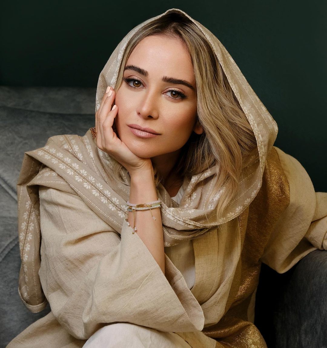  الناز حبیبی 