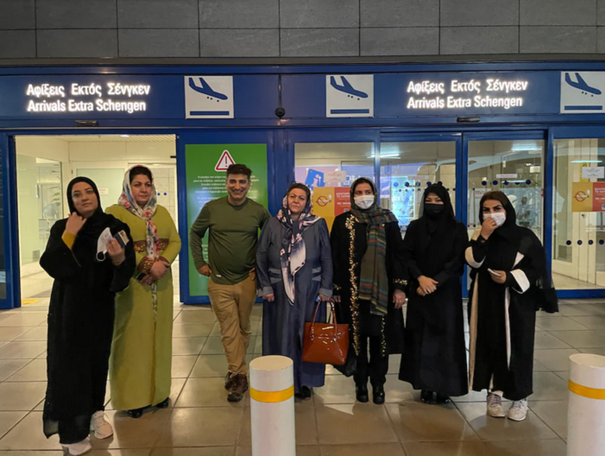 کمک ایران به فرار نمایندگان زن مجلس افغانستان از دست طالبان