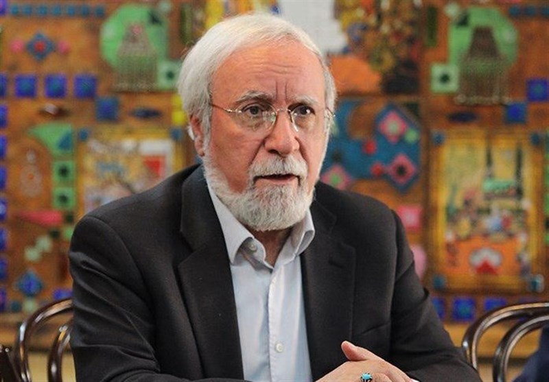 تحمل انتقاد مراجع را هم ندارند