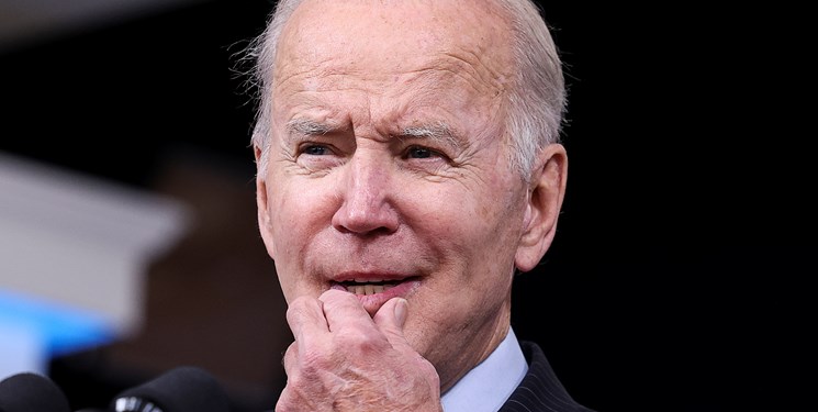 وال استریت ژورنال: دولت بایدن برای تشدید تحریم ایران گام برمیدارد وال استریت ژورنال: دولت بایدن برای تشدید تحریم ایران گام برمیدارد