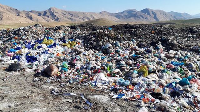 كوه زباله پشت وعدههاي انجام نشده كوه زباله پشت وعدههاي انجام نشده