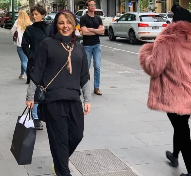 تیپ عجیب بهنوش بختیاری در استرالیا/عکس