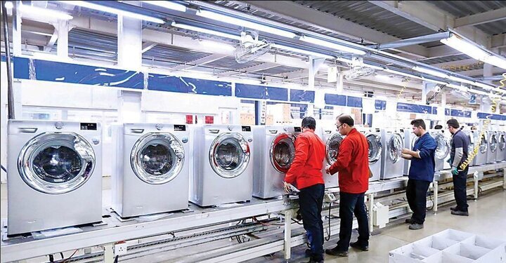 وضعیت عجیب بازار موبایل، مبلمان، لوازم خانگی و لاستیک با گرانی دلار؛ امتناع از فروش کالا! وضعیت عجیب بازار موبایل، مبلمان، لوازم خانگی و لاستیک با گرانی دلار؛ امتناع از فروش کالا!