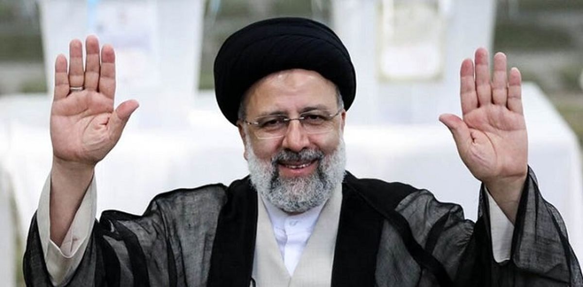 اصولگرایان روزگار رئیسی را سیاه میکنند اصولگرایان روزگار رئیسی را سیاه میکنند