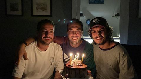 سورپرایز نوید محمدزاده برای بازیگر جوان سینما/عکس