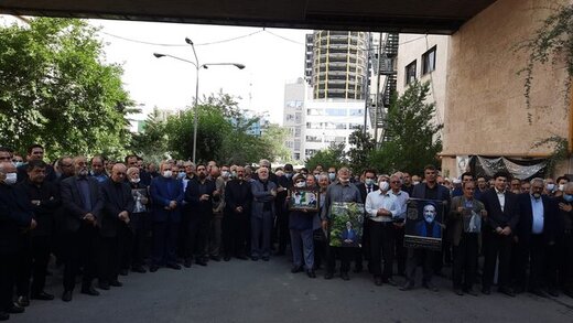 پیکر حجت الاسلام سیدمحمود دعایی به خاک سپرده شد/عکس پیکر حجت الاسلام سیدمحمود دعایی به خاک سپرده شد/عکس