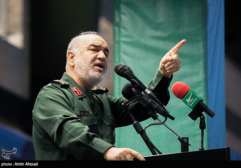 فرمانده‌کل سپاه: انتقام خون شهید خدایی را 