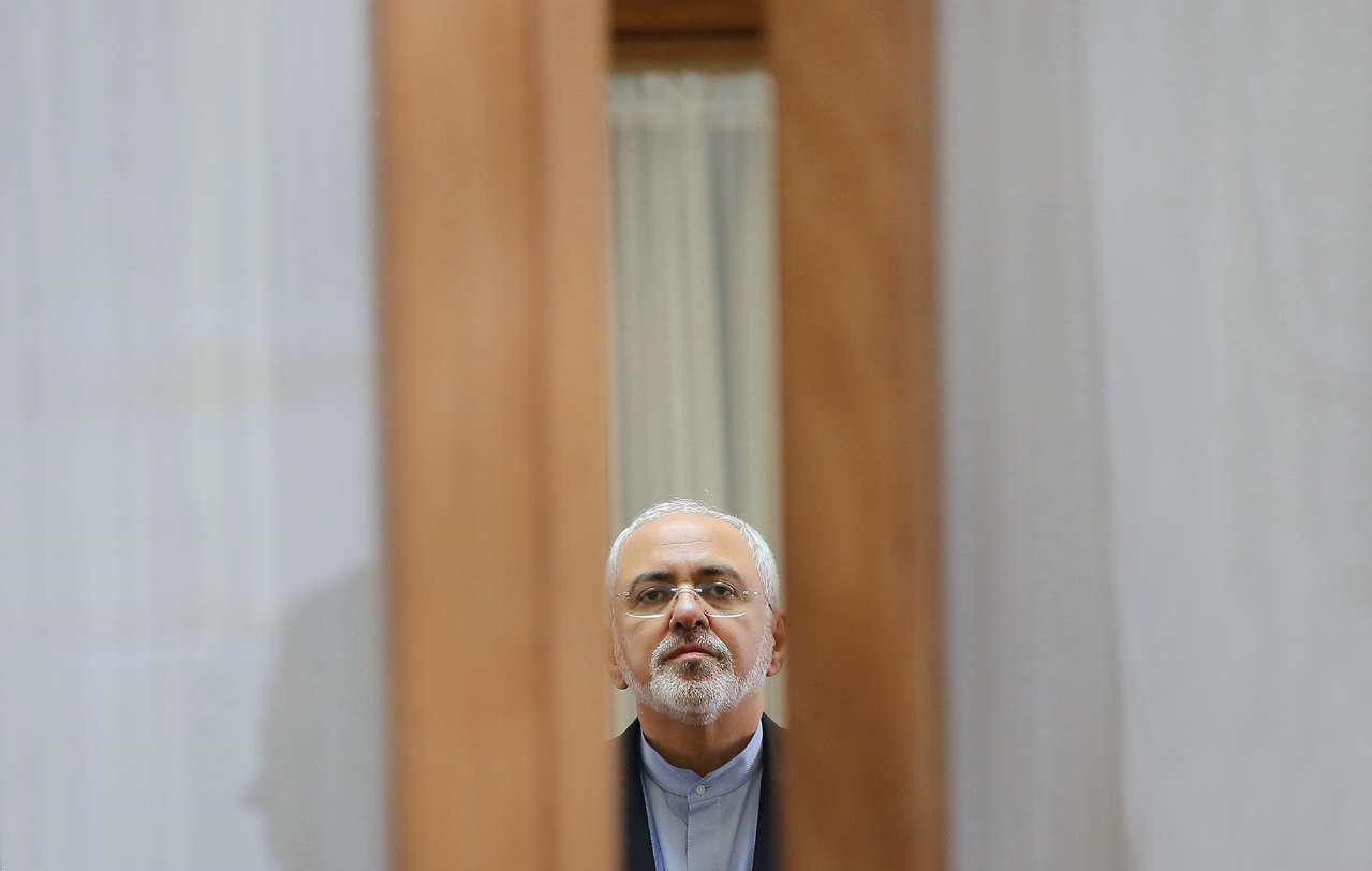 بــازگشت ظریـــف به میــــدان! بــازگشت ظریـــف به میــــدان!