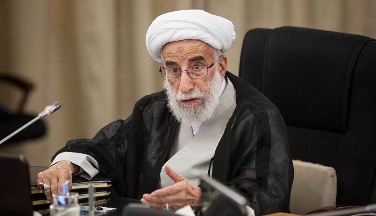 آیت الله جنتی: امام خمینی را میتوانیم در ردیف انبیاء بنی اسرائیل بدانیم/ علوم دانشگاهی چیزی نیست که درد انسان را دوا کند آیت الله جنتی: امام خمینی را میتوانیم در ردیف انبیاء بنی اسرائیل بدانیم/ علوم دانشگاهی چیزی نیست که درد انسان را دوا کند