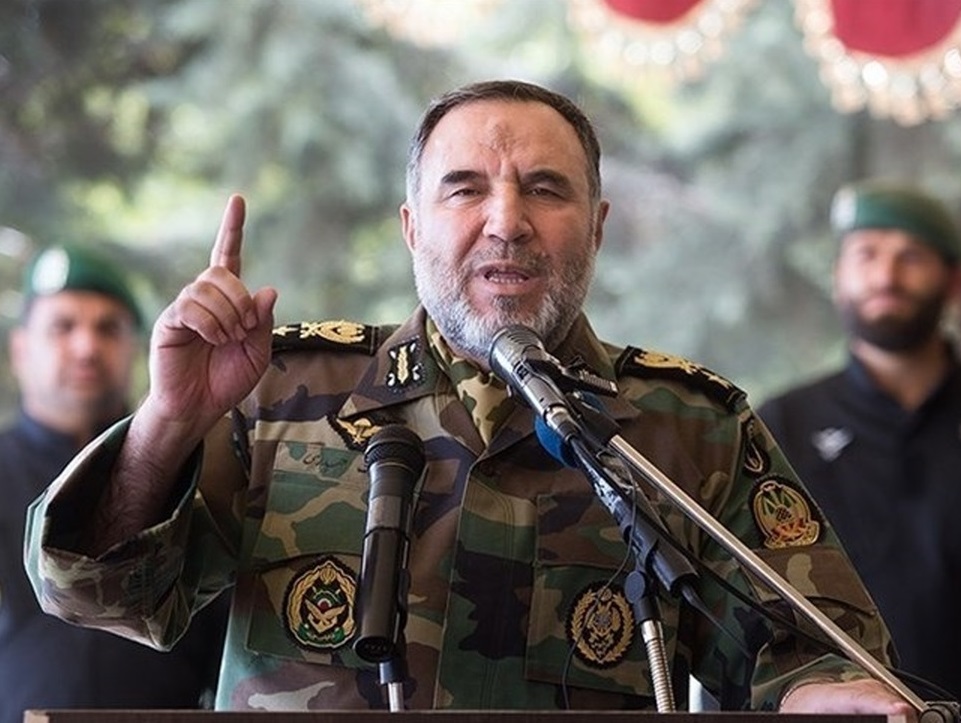 فرمانده نیروی زمینی ارتش: پهپاد «آرش ۲» مخصوص تهاجم به حیفا و تل آویو است / منتظر دستور هستیم فرمانده نیروی زمینی ارتش: پهپاد «آرش ۲» مخصوص تهاجم به حیفا و تل آویو است / منتظر دستور هستیم