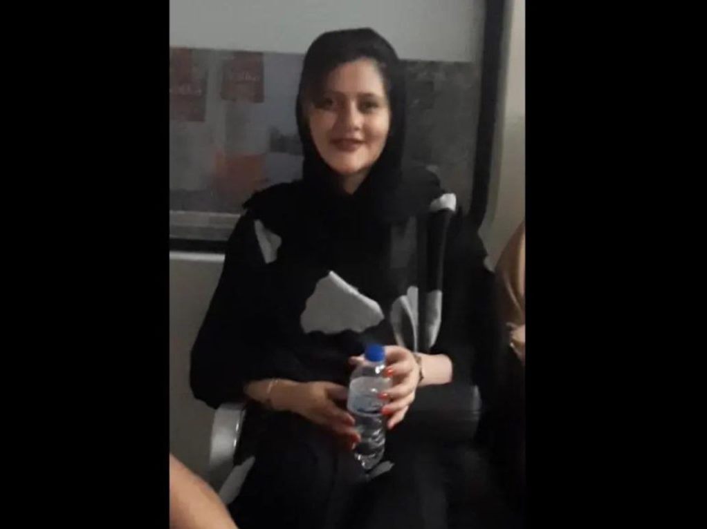 مخالفت ستاد امر به معروف با ادامهی فعالیت گشت ارشاد؟ مخالفت ستاد امر به معروف با ادامهی فعالیت گشت ارشاد؟