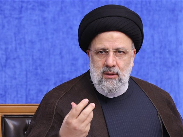 رئیسی: دشمن تصور میکرد میتواند در دانشگاه امیال خود را دنبال کند، غافل از اینکه دانشجویان و اساتید ما بیدارند / با وجود گستردهترین تحریمها به پیشرفتهای خیرهکنندهای دست یافتهایم رئیسی: دشمن تصور میکرد میتواند در دانشگاه امیال خود را دنبال کند، غافل از اینکه دانشجویان و اساتید ما بیدارند / با وجود گستردهترین تحریمها به پیشرفتهای خیرهکنندهای دست یافتهایم