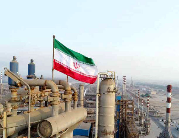 چرا پول نفت فتیله دلار را پایین نکشید؟ چرا پول نفت فتیله دلار را پایین نکشید؟