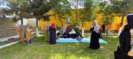 طالبان حق پارک رفتن را هم از زنان گرفت!