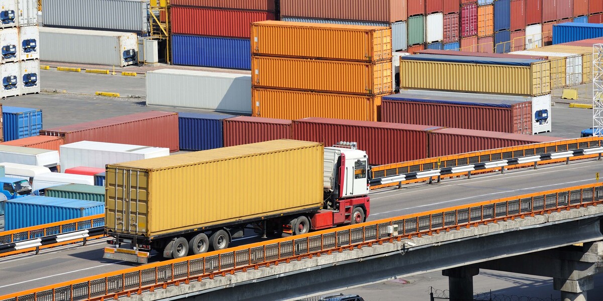 زنگ خطر از دست رفتن بازارهای صادراتی همسایه با منفی شدن تراز تجاری زنگ خطر از دست رفتن بازارهای صادراتی همسایه با منفی شدن تراز تجاری