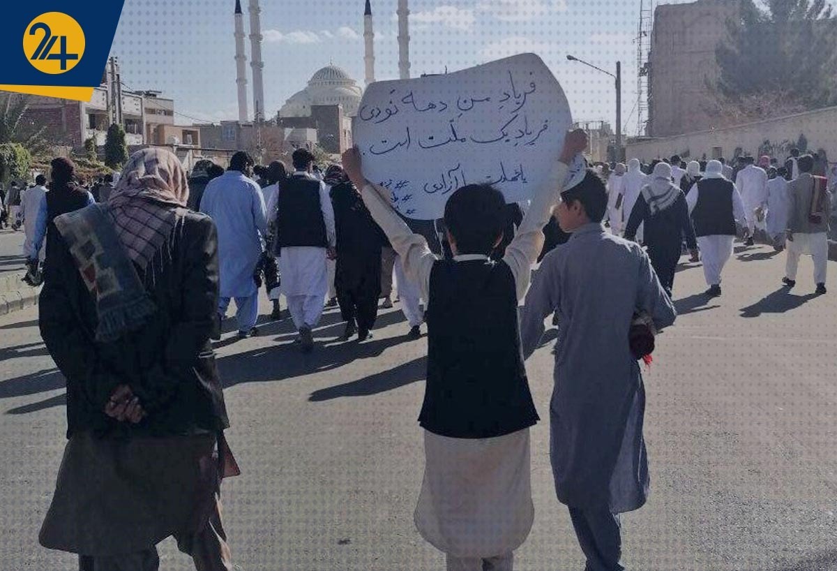 در اعتراضات زاهدان چه گذشت؟/ زنان بعد از نماز جمعه به خیابان آمدند در اعتراضات زاهدان چه گذشت؟/ زنان بعد از نماز جمعه به خیابان آمدند