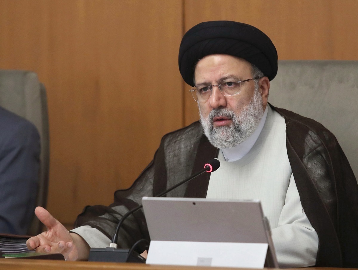 رئیسی: دولت برای شنیدن حرف معترض و مخالف گوش شنوا دارد اما اعتراض با آشوب و اغتشاش تفاوت دارد / اغتشاش هم مانع گفتگو و هم مانع هر نوع توسعه یافتگی است / مردم انتظار دارند با اغتشاش برخورد قاطع شود / ناامنی خط قرمز دولت است رئیسی: دولت برای شنیدن حرف معترض و مخالف گوش شنوا دارد اما اعتراض با آشوب و اغتشاش تفاوت دارد / اغتشاش هم مانع گفتگو و هم مانع هر نوع توسعه یافتگی است / مردم انتظار دارند با اغتشاش برخورد قاطع شود / ناامنی خط قرمز دولت است