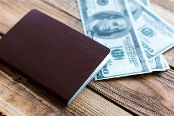 ۲ بانک عامل فروش ارز مسافرتی شدند ۲ بانک عامل فروش ارز مسافرتی شدند