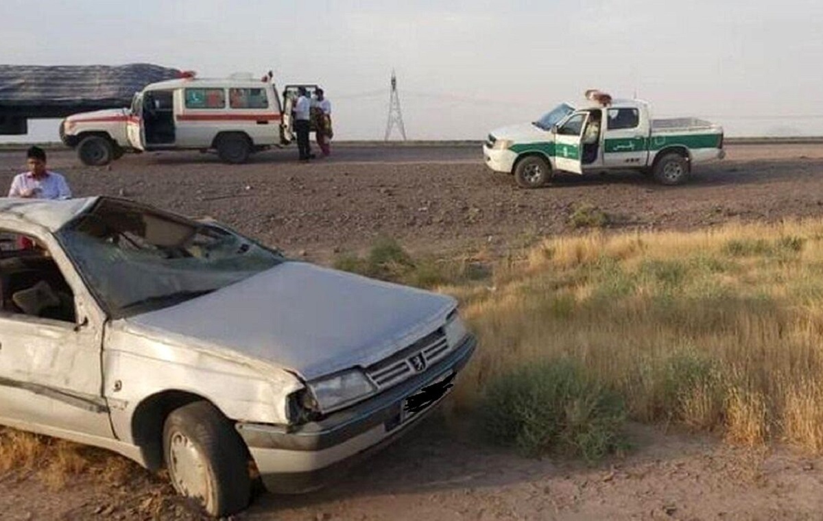 لحظه واژگون شدن ۴۰۵ با ۱۸ سرنشین افغانی لحظه واژگون شدن ۴۰۵ با ۱۸ سرنشین افغانی