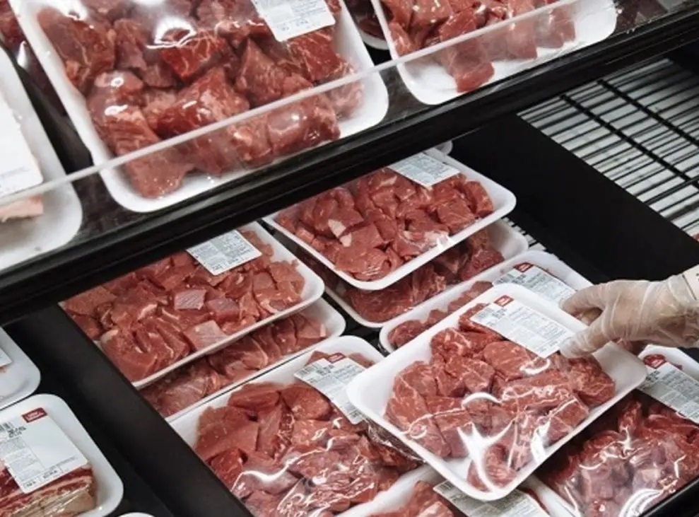 مدیرعامل اتحادیه دام سبک درباره وعده دولت برای کاهش قیمت گوشت قرمز از نیمه دوم اسفند: مبنای کارشناسی ندارد / اکنون در دورافتادهترین نقاط کشور نیز قیمت گوشت قرمز از ۵۰۰ هزار تومان کمتر نیست / مدیرعامل اتحادیه دام سبک درباره وعده دولت برای کاهش قیمت گوشت قرمز از نیمه دوم اسفند: مبنای کارشناسی ندارد / اکنون در دورافتادهترین نقاط کشور نیز قیمت گوشت قرمز از ۵۰۰ هزار تومان کمتر نیست /