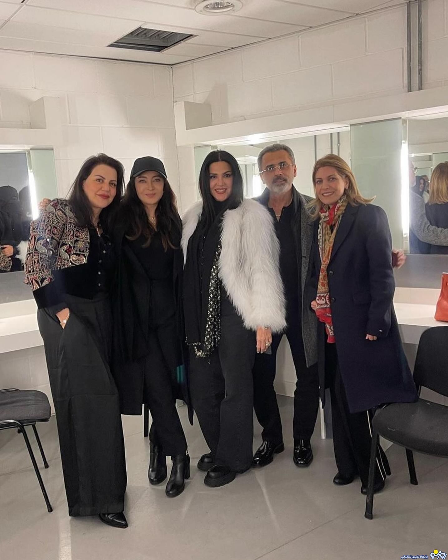 جنجال نیکی کریمی با برداشتن روسری در لندن/عکس جنجال نیکی کریمی با برداشتن روسری در لندن/عکس