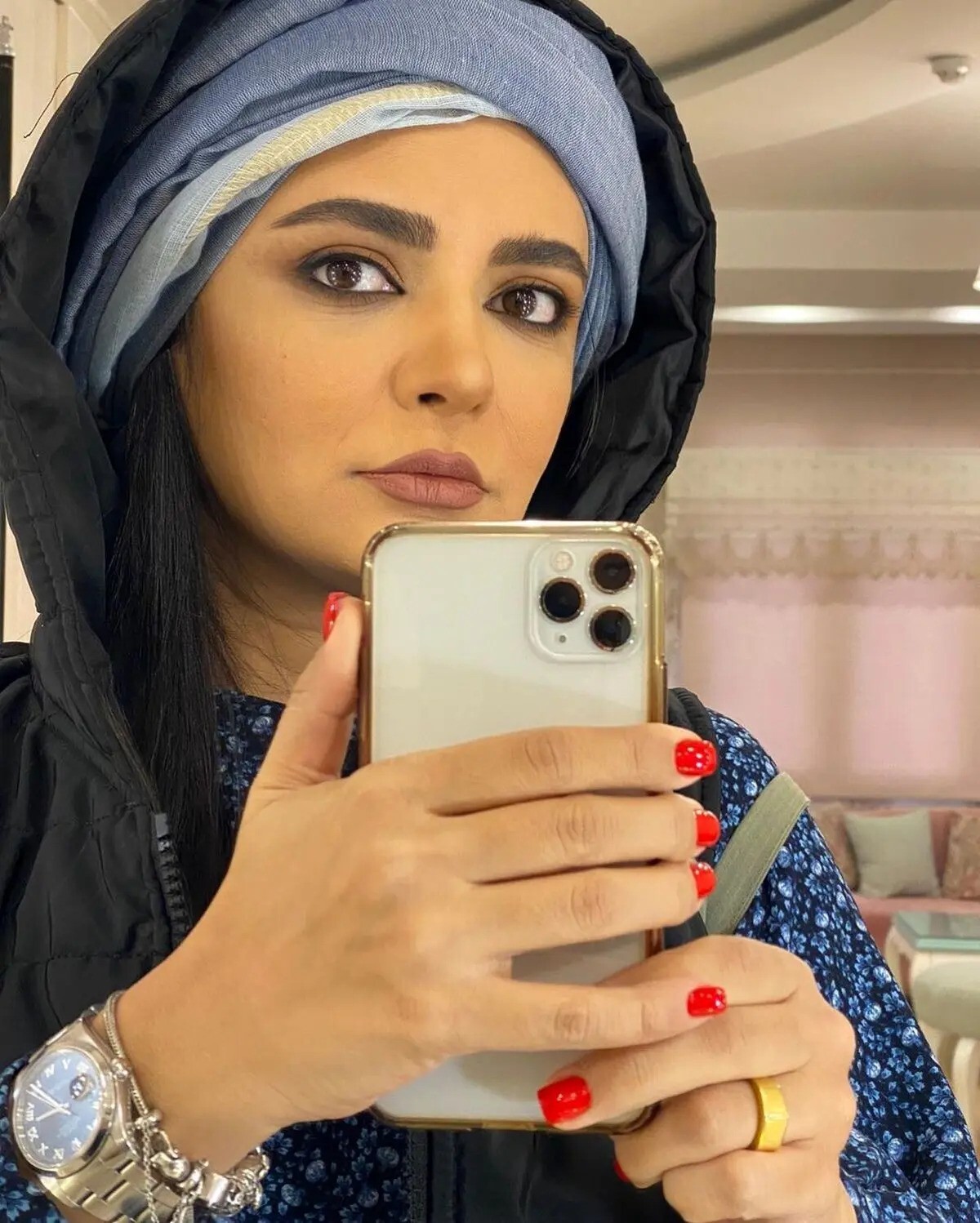 نابودی زیبایی چهره لیندا کیانی با شکسته شدنش/عکس نابودی زیبایی چهره لیندا کیانی با شکسته شدنش/عکس