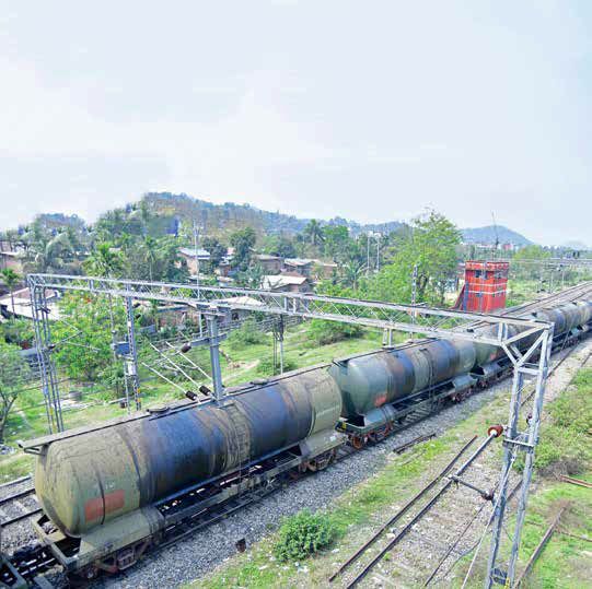 بنزین گران روسی در باک خودروهای ایرانی بنزین گران روسی در باک خودروهای ایرانی