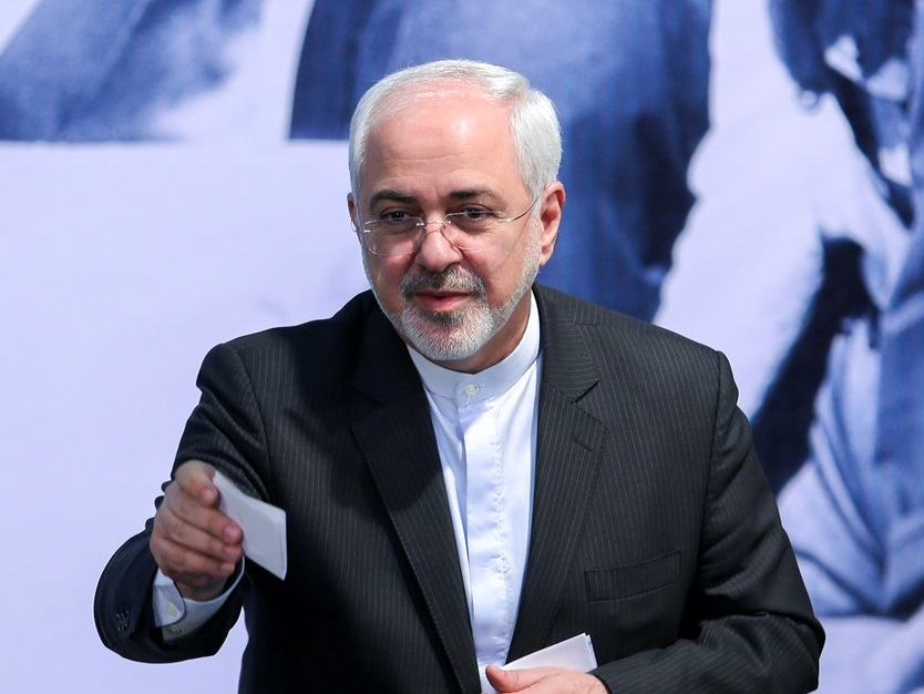 ظریف: در روابط بینالملل «بازیهای با حاصل جمع صفر» میسر نیست/ عصر اتحادهای دائمی رو به پایان است / ائتلافهای موقت موضوعمحور به طور فزایندهای در حال سربرافراشتن هستند ظریف: در روابط بینالملل «بازیهای با حاصل جمع صفر» میسر نیست/ عصر اتحادهای دائمی رو به پایان است / ائتلافهای موقت موضوعمحور به طور فزایندهای در حال سربرافراشتن هستند