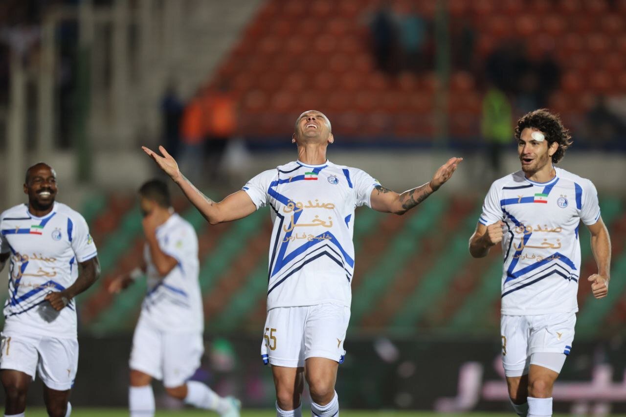 استقلال، شهر بی دفاع؛ جراحی بزرگ موسیمانه برای ترمیم حفره آبی‌ها!