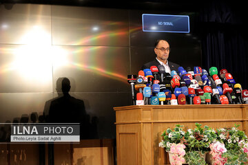 حمله تند وحید حقانیان به خبرگزاری تسنیم: از شکست کاندیدای مورد حمایتش می ترسد /این رسانه بطور مستقیم از بودجه نظامی و بیت المال ارتزاق می کنند حمله تند وحید حقانیان به خبرگزاری تسنیم: از شکست کاندیدای مورد حمایتش می ترسد /این رسانه بطور مستقیم از بودجه نظامی و بیت المال ارتزاق می کنند