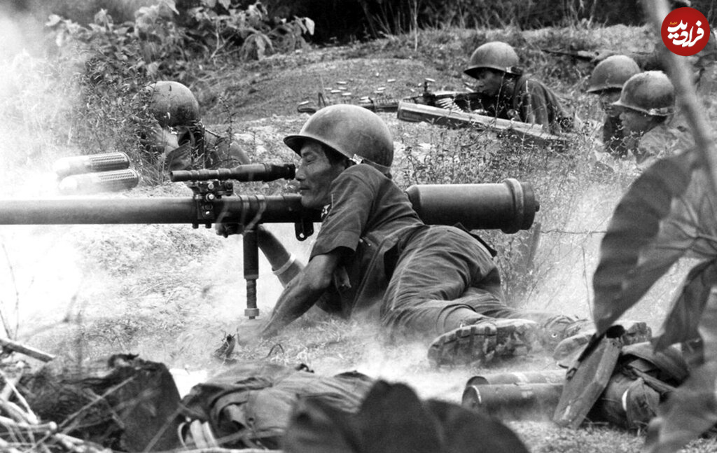 عکس‌های تکان‌دهنده‌ای که یک عکاس 12ساله از جنگ گرفت