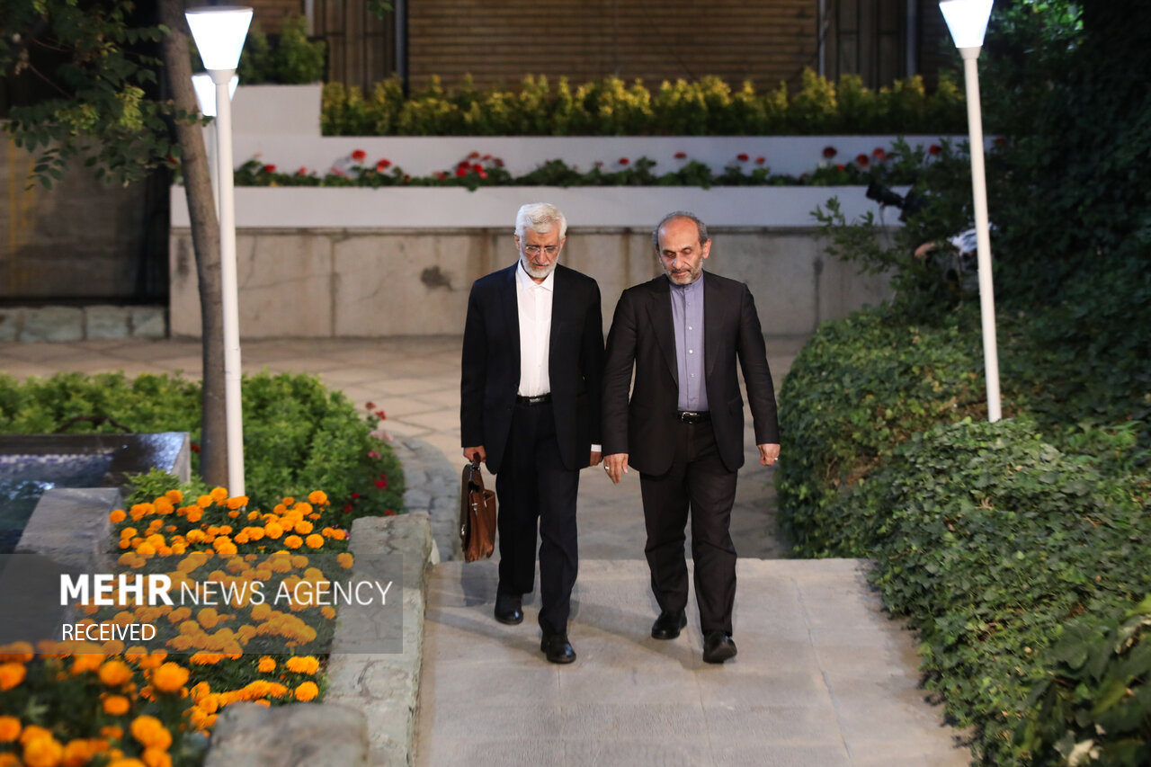 آخرین مناظره جنجالی پزشکیان و جلیلی