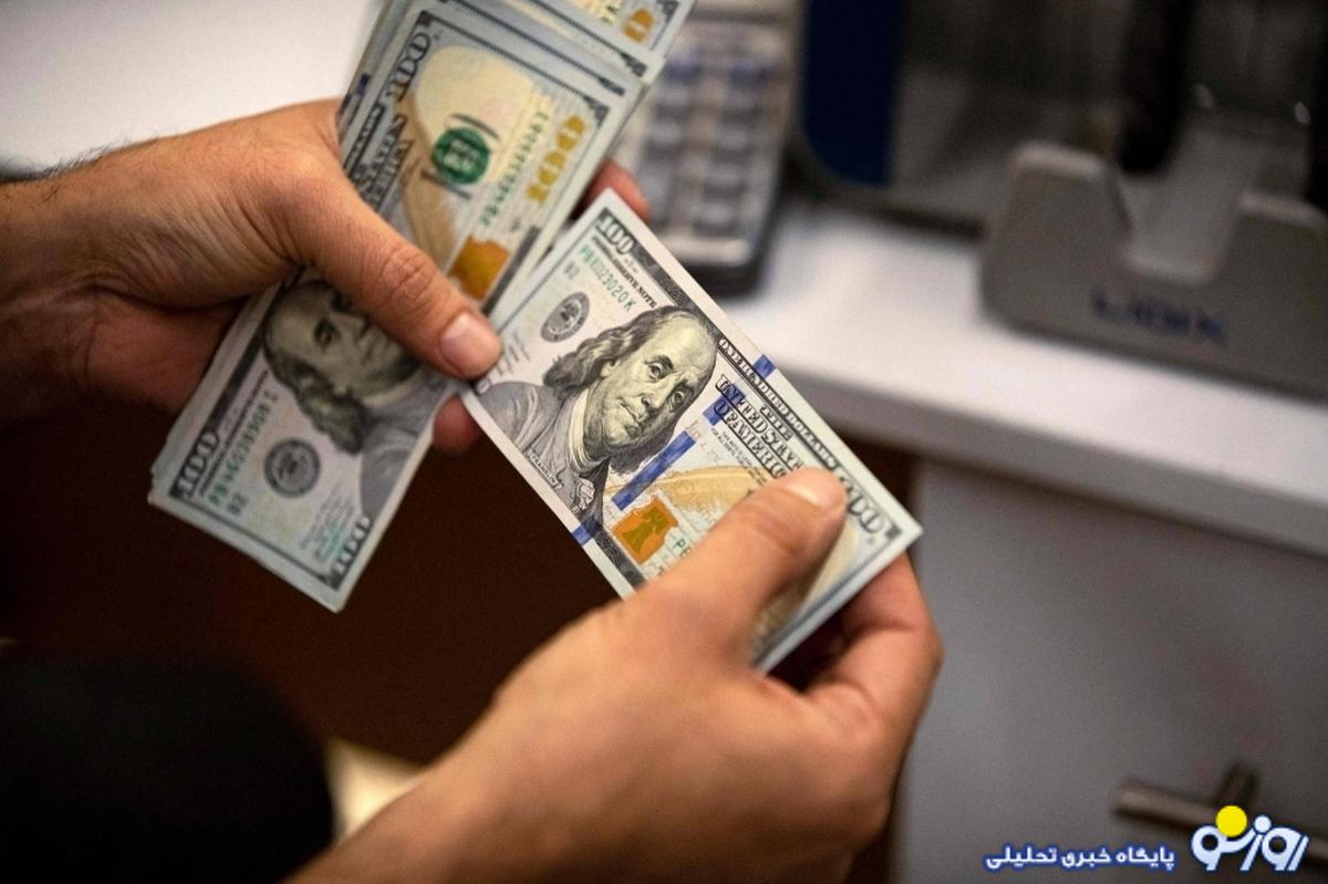 دلار آزاد در کف ۴۵ روزه قرار گرفت دلار آزاد در کف ۴۵ روزه قرار گرفت