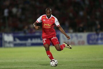 عکس | مدافع پرسپولیس درخواست جدایی داد! عکس | مدافع پرسپولیس درخواست جدایی داد!