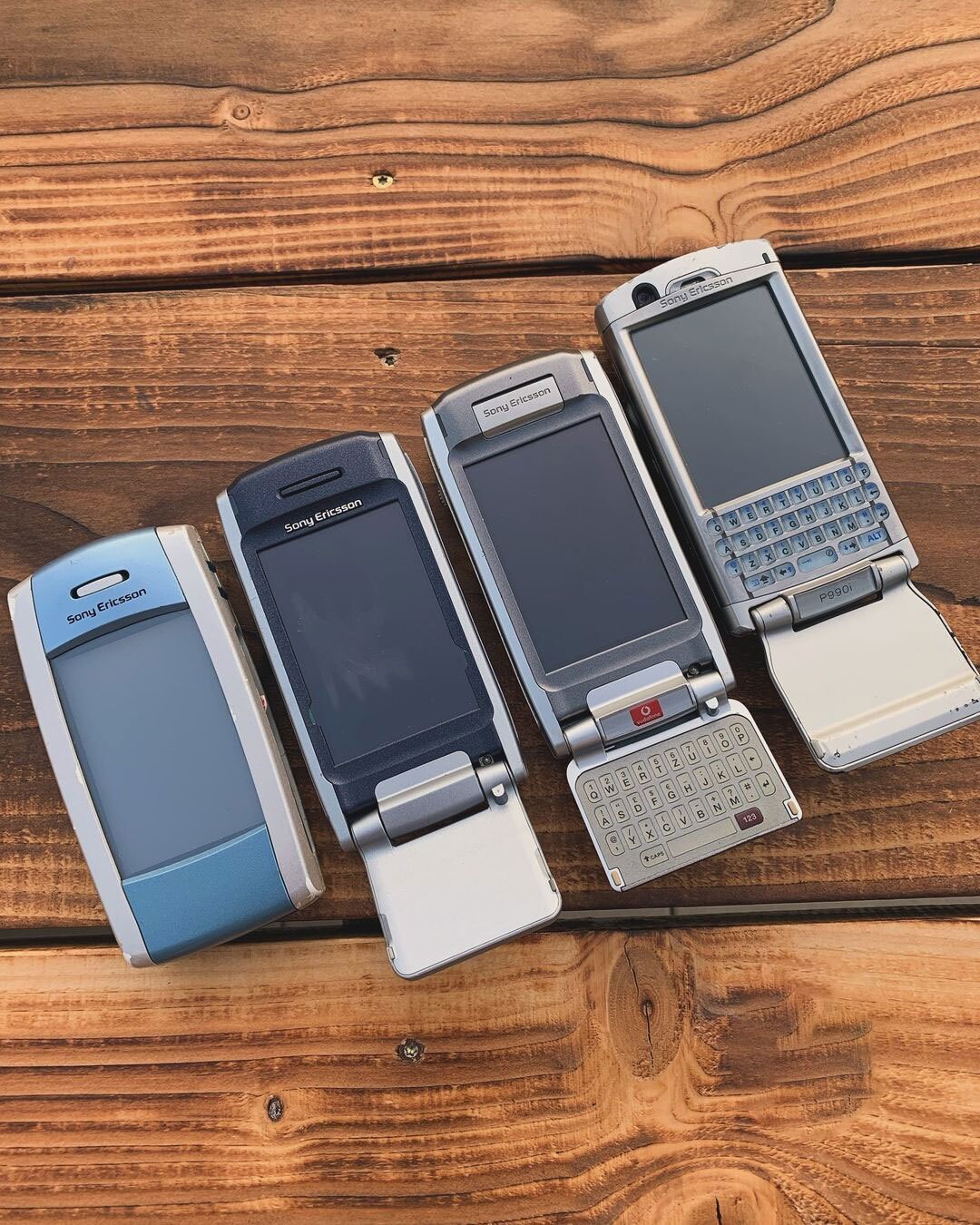 سری P سونی اریکسون: اوج نوآوری و طراحی در دنیای موبایل سری P سونی اریکسون: اوج نوآوری و طراحی در دنیای موبایل