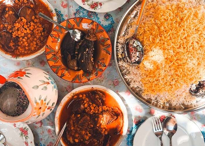 3 ترفند برای خوش رنگشدن خورشتهای مامانپز