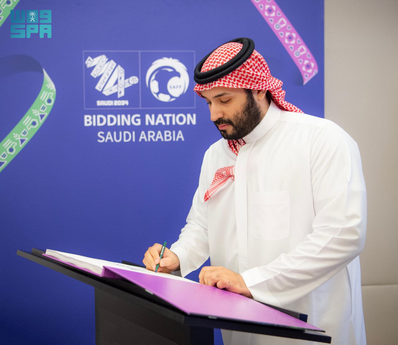 تصاویر تازه از سورپرایزِ رویایی و حیرتانگیز بنسلمان