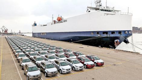 کمیسیون تلفیق: واردات خودرو ارزانتر میشود