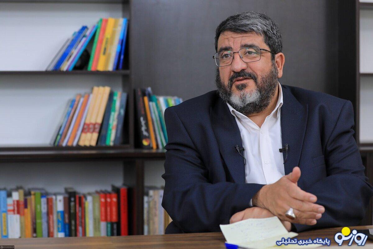 فواد ایزدی، چهره حامی جلیلی، درمورد قانون حجاب: یک سری جوان داریم که اگر برای کشور مشکل ایجاد شود، باید بروند جلوی تیر؛ برای چه میروند؟ چون این جوانها مذهبی هستند و حکومت را از خودشان میدانند فواد ایزدی، چهره حامی جلیلی، درمورد قانون حجاب: یک سری جوان داریم که اگر برای کشور مشکل ایجاد شود، باید بروند جلوی تیر؛ برای چه میروند؟ چون این جوانها مذهبی هستند و حکومت را از خودشان میدانند