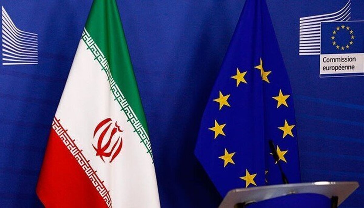 انریکه مورا با تختروانچی دیدار میکند انریکه مورا با تختروانچی دیدار میکند