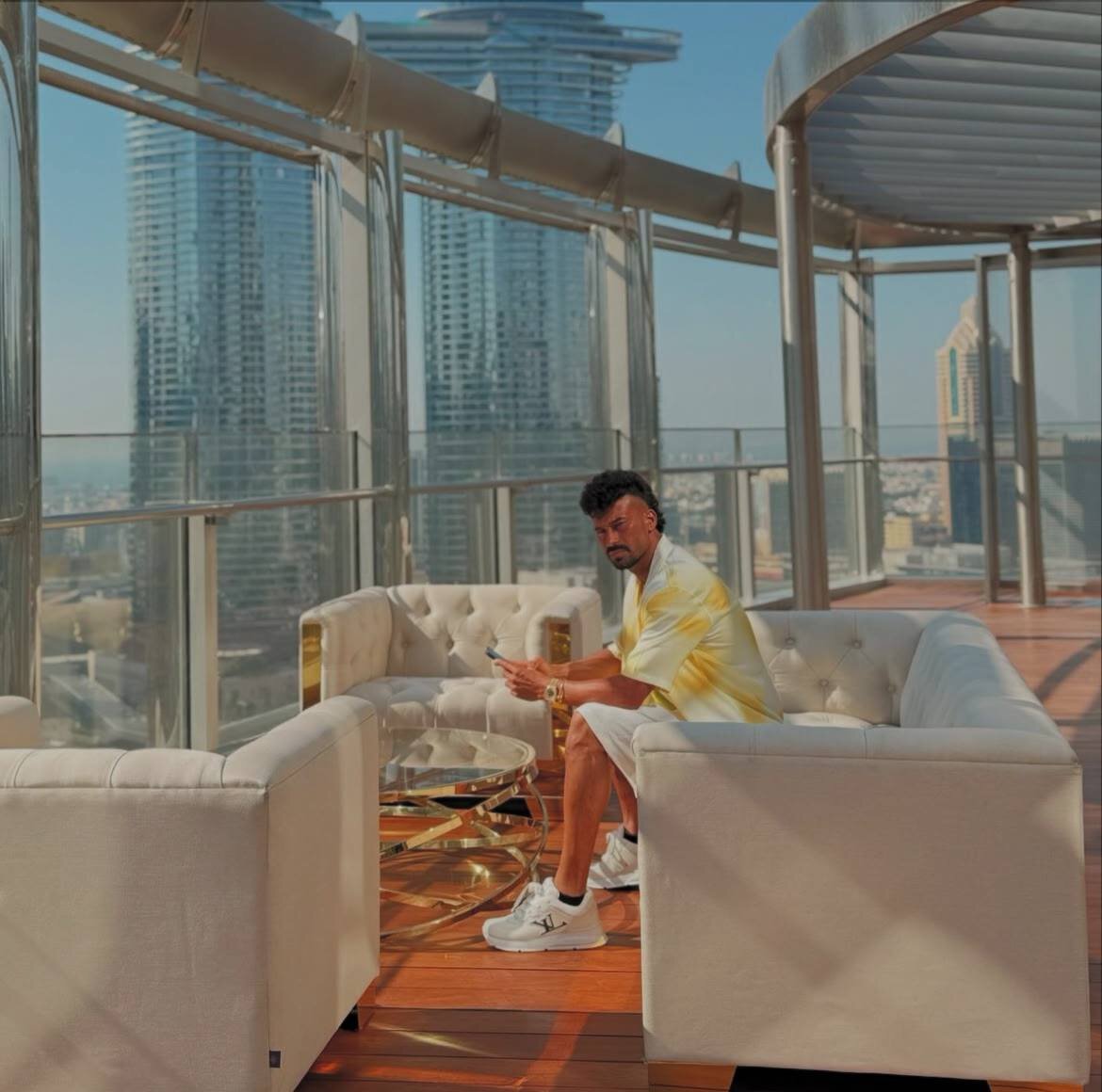 عکس | تعطیلات لاکچری رامین رضاییان در دبی