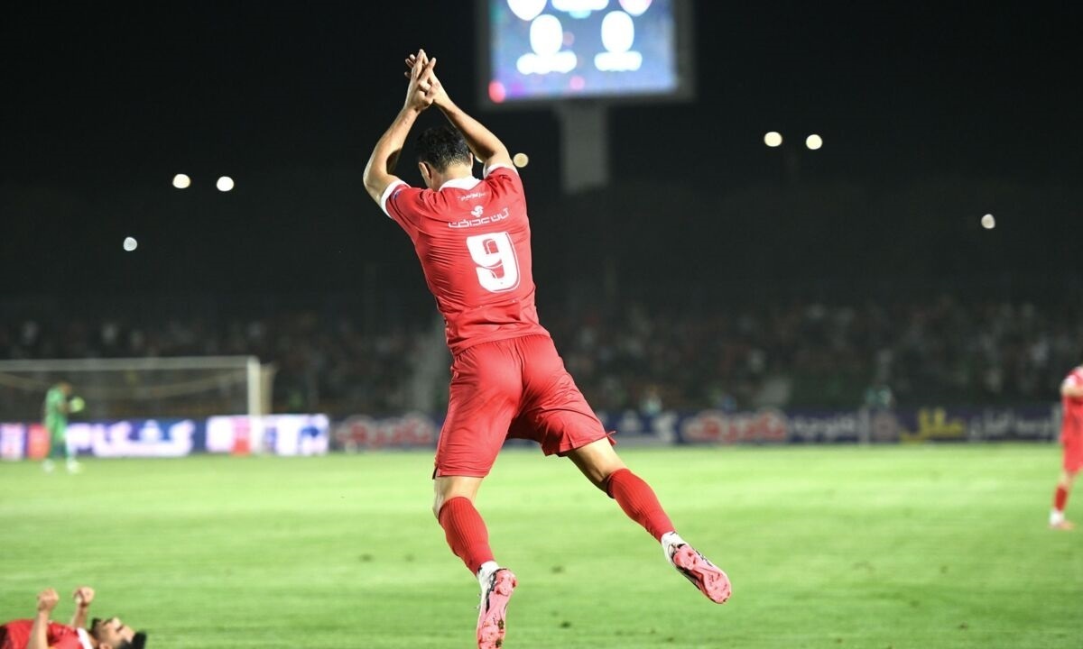 آقای گل و انتخاب شغل جدید؛ اوسمار هم راضی است! آقای گل و انتخاب شغل جدید؛ اوسمار هم راضی است!