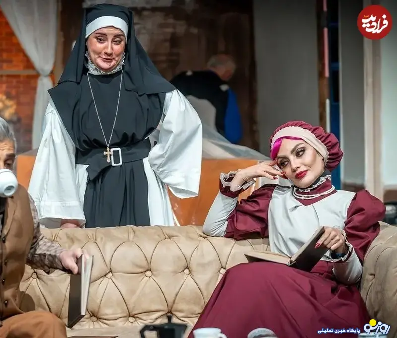 تصویری از بازیگر سریال سوجان در یک تئاتر در کنار «صحرا اسداللهی» تصویری از بازیگر سریال سوجان در یک تئاتر در کنار «صحرا اسداللهی»