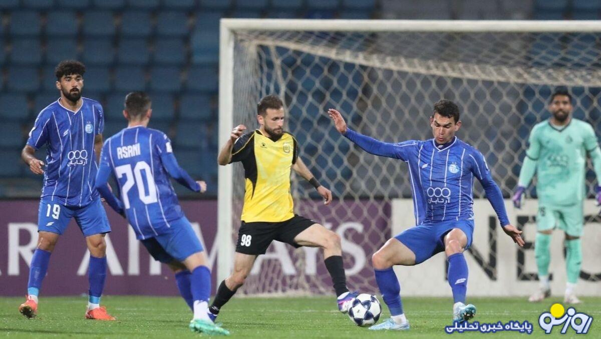 کادرفنی استقلال مات و مبهوت در ورزشگاه الحسین