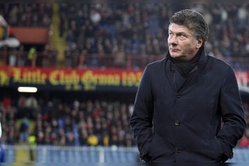 ماتزاری دوباره استقلال را سر کار گذاشت؛ شروط عجیب مرد ایتالیایی ماتزاری دوباره استقلال را سر کار گذاشت؛ شروط عجیب مرد ایتالیایی